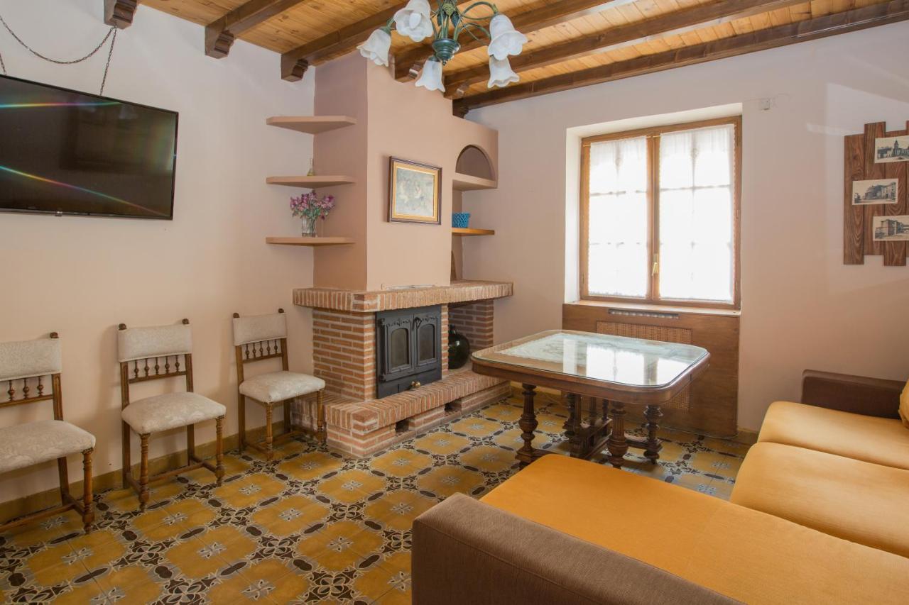 Apartamentos Turisticos Avila Villa Carmen I Eksteriør billede